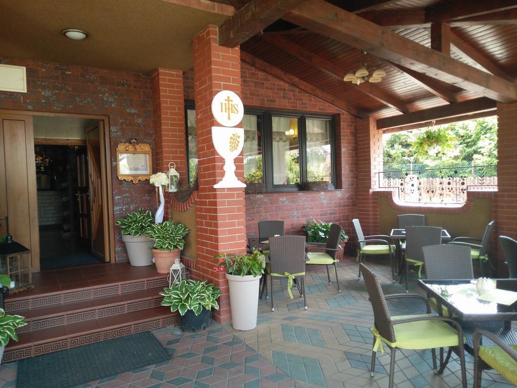 Hotel Rypsowka Nowy Sacz Exterior photo